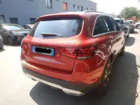 Usata Mercedes GLC300 Business 194 CV (142 kW) 2022 Amaranto SUV