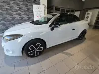 Usata Renault Mégane Cabriolet 110 CV (80 kW) 2011 Bianco Cabrio
