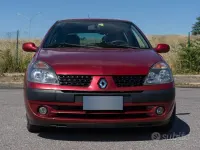 Usata Renault Clio II 98 CV (72 kW) 2002 Berlina