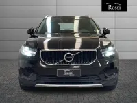 Usata Volvo XC40 Momentum 129 CV (94 kW) 2021 Nero metallizzato SUV