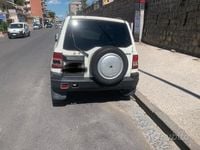 Usata Mitsubishi Pajero 120 CV (88 kW) 2000 Bianco SUV