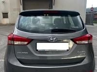 Usata Hyundai ix20 90 CV (66 kW) 2013 Grigio Utilitaria