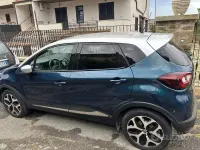 Usata Renault Captur 131 CV (96 kW) 2019 Blu SUV