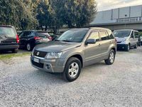 Usata Suzuki Grand Vitara 129 CV (94 kW) 2006 Grigio SUV