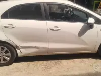 Usata Kia Rio 90 CV (66 kW) 2012 Bianco Berlina