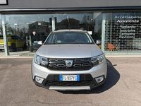 Usata Dacia Sandero Stepway 90 CV (66 kW) 2017 Argento Berlina