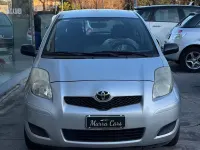 Usata Toyota Yaris 69 CV (50 kW) 2009 Grigio Utilitaria