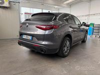 Usata Alfa Romeo Stelvio 190 CV (139 kW) 2019 Grigio SUV