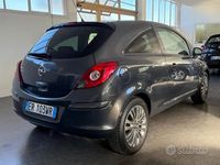 Usata Opel Corsa 85 CV (62 kW) 2013 Grigio Utilitaria