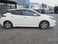 Usata Nissan Leaf 89 kW (122 CV) 2018 Bianco Utilitaria