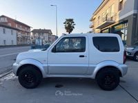 Usata Suzuki Jimny 86 CV (63 kW) 2016 Bianco SUV