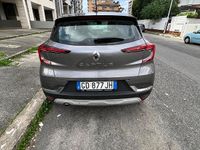 Usata Renault Captur 116 CV (85 kW) 2021 Grigio SUV