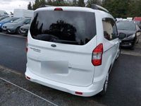 Usata Ford Tourneo Courier S 75 CV (55 kW) 2019 Bianco Monovolume