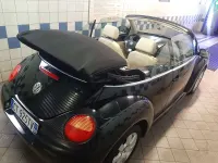 Usata VW New Beetle 102 CV (75 kW) 2005 Nero Utilitaria
