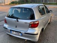Usata Toyota Yaris 68 CV (50 kW) 2003 Berlina
