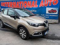 Usata Renault Captur Iconic 90 CV (66 kW) 2016 Marrone SUV