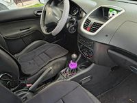 Usata Peugeot 206 68 CV (50 kW) 2010 Bianco Berlina