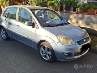 Usata Ford Fiesta 68 CV (50 kW) 2007 Utilitaria