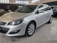 Usata Opel Astra S 110 CV (80 kW) 2016 Other Station wagon