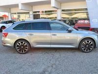 Usata Skoda Superb 156 CV (114 kW) 2020 Grigio Station wagon