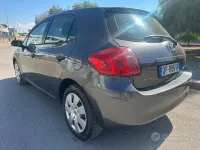 Usata Toyota Auris 90 CV (66 kW) 2008 Grigio Utilitaria