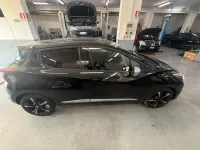 Używany Nissan Micra Tekna 90 KM (66 kW) 2017 Czarny Hatchback