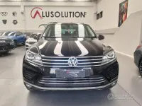 Usata VW Touareg Executive 204 CV (150 kW) 2016 Nero SUV