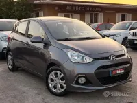 Usata Hyundai i10 Comfort 66 CV (48 kW) 2014 Grigio Utilitaria