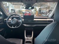 Nuova Jeep Avenger Longitude 101 CV (74 kW) 2025 Grigio SUV