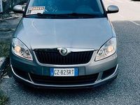 Usata Skoda Roomster 70 CV (51 kW) 2012 Grigio Monovolume