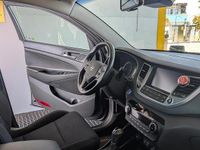 Usata Hyundai Tucson 141 CV (103 kW) 2016 Grigio SUV