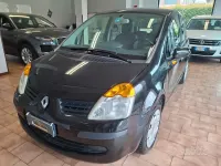 Käytetty Renault Modus 65 HP (47 kW) 2005 Musta Tila-auto