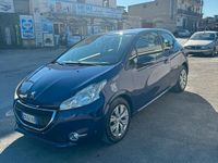 Usata Peugeot 208 Allure 68 CV (50 kW) 2012 Blu Utilitaria