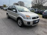 Usata Ford Fusion 80 CV (58 kW) 2010 Grigio Utilitaria