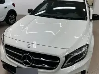 Usata Mercedes GLA200 Night 136 CV (100 kW) 2014 Bianco SUV