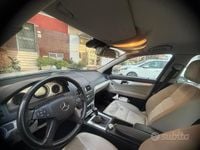Usata Mercedes C220 Avantgarde 170 CV (125 kW) 2009 Grigio Berlina