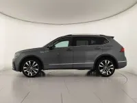 Usata VW Tiguan Allspace Advance 150 CV (110 kW) 2019 Grigio platino metallizzato SUV