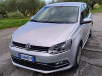 Usata VW Polo Comfortline 75 CV (55 kW) 2015 Argento Berlina