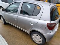 usata Toyota Yaris 1.3i 16V cat 5 porte Luna '03