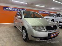 Usata Skoda Fabia Comfort 68 CV (50 kW) 2001 Grigio Berlina
