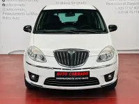 Usata Lancia Musa 95 CV (69 kW) 2012 Bianco Monovolume