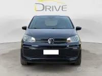Usata VW up! 65 CV (47 kW) 2022 Nero Utilitaria