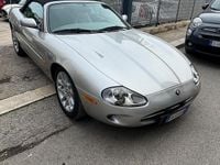 Occasion Jaguar XK8 284 ch (208 kW) 1998 Gris Cabriolet