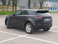 Begagnad Land Rover Range Rover evoque R-Dynamic 163 HK (119 kW) 2022 Svart SUV