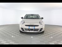 Usata Fiat 600 La Prima 100 CV (73 kW) 2025 Sabbia metallizzato SUV