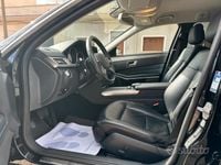 Usata Mercedes E200 136 CV (100 kW) 2015 Nero Station wagon