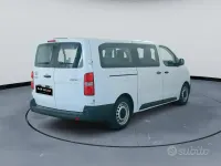 Usata Toyota Proace Comfort 144 CV (105 kW) 2022 Bianco Monovolume