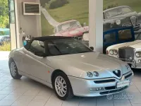 Usata Alfa Romeo Spider 144 CV (105 kW) 2001 Grigio Cabrio