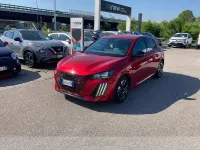 Usata Peugeot 208 Allure 101 CV (74 kW) 2025 Rosso Utilitaria