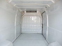 Usata Fiat Ducato 140 CV (102 kW) 2020 Bianco pastello Furgone